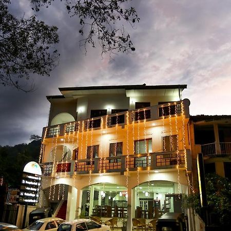 Citrus Cafe & Restaurant Hotell Kandy Eksteriør bilde